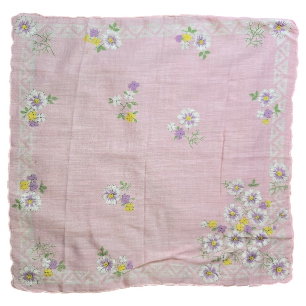 Hankie Hanky Light Pink with delicate flowers. 14.5"x13.5" Vintage